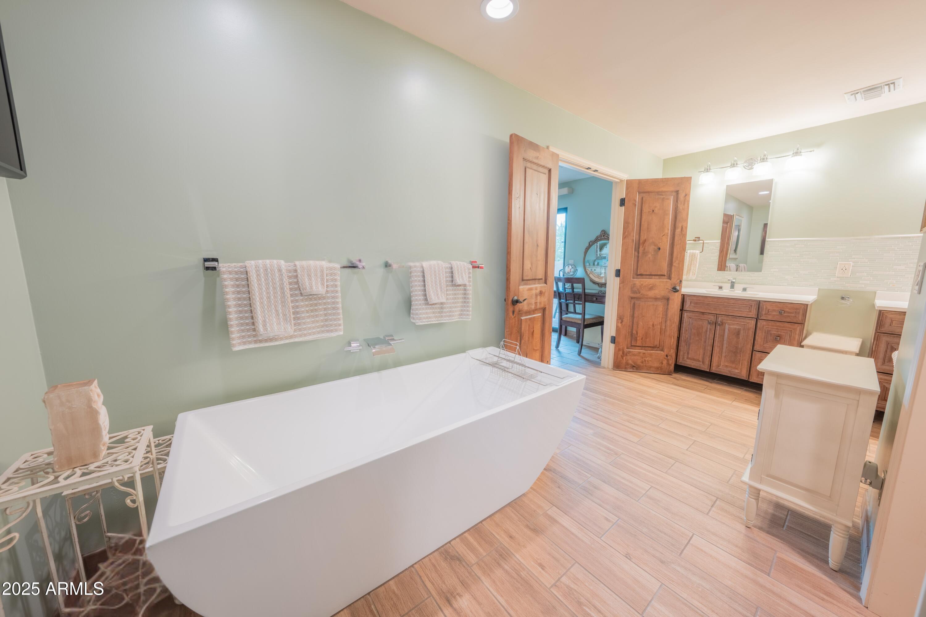 36801 North Long Rifle Road Carefree, AZ 85377 - Photo 6 of 61