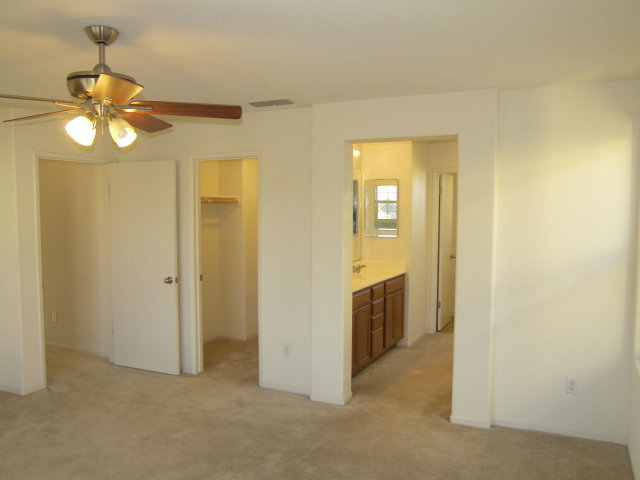 436 Renaissance Avenue Lathrop, CA 95330 - Photo 12 of 25 Gallery Image 12
