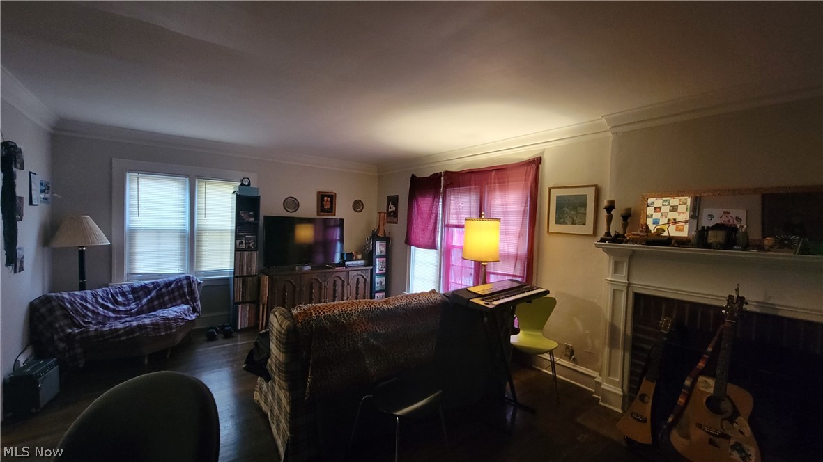 3562 Riedham Road Cleveland, OH 44120 - Photo 7 of 29