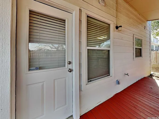 $1,799 | 15819 Hastings, Selma, TX 78154