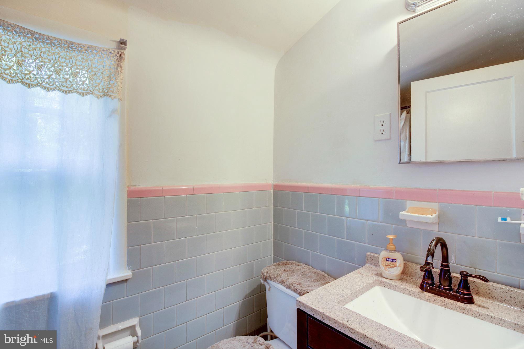 4126 Maple Road Morningside, MD 20746 - Photo 26 of 30 Bath