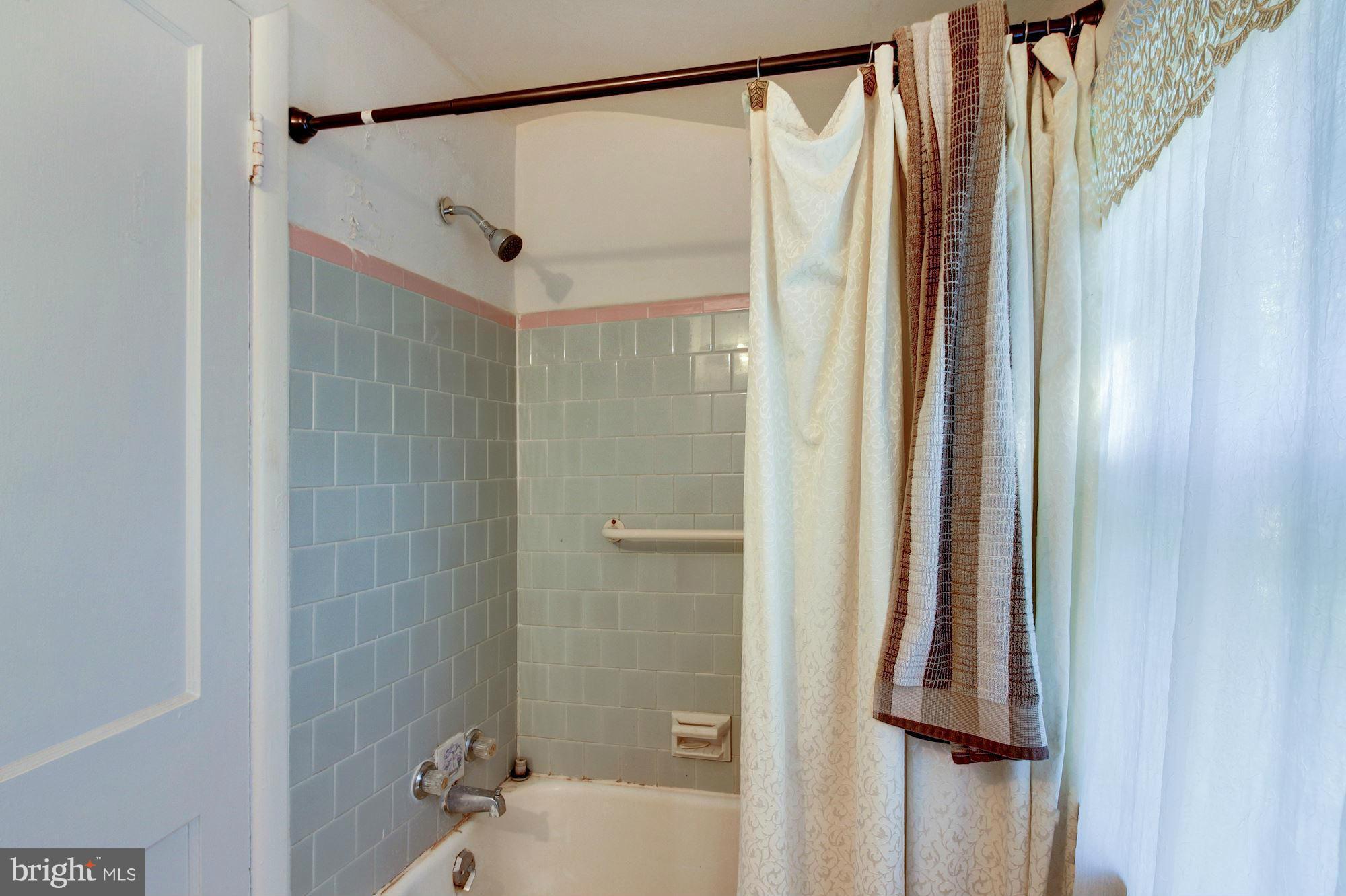 4126 Maple Road Morningside, MD 20746 - Photo 27 of 30 Bath