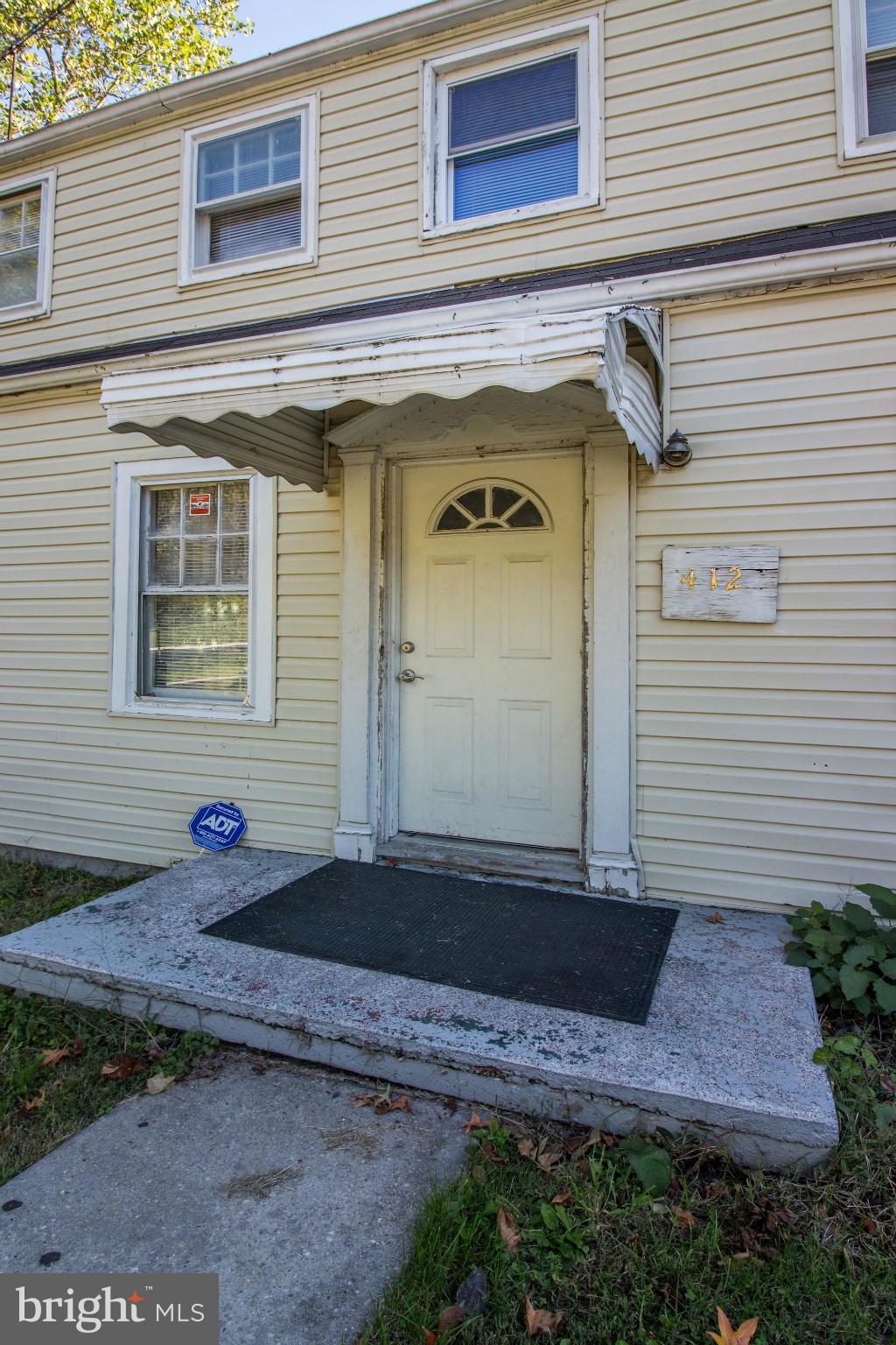 4126 Maple Road Morningside, MD 20746 - Photo 5 of 30 Exterior (Front)