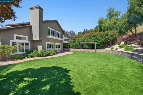 $2,494,800 | 1088 Yorkshire Place, Danville, CA 94506