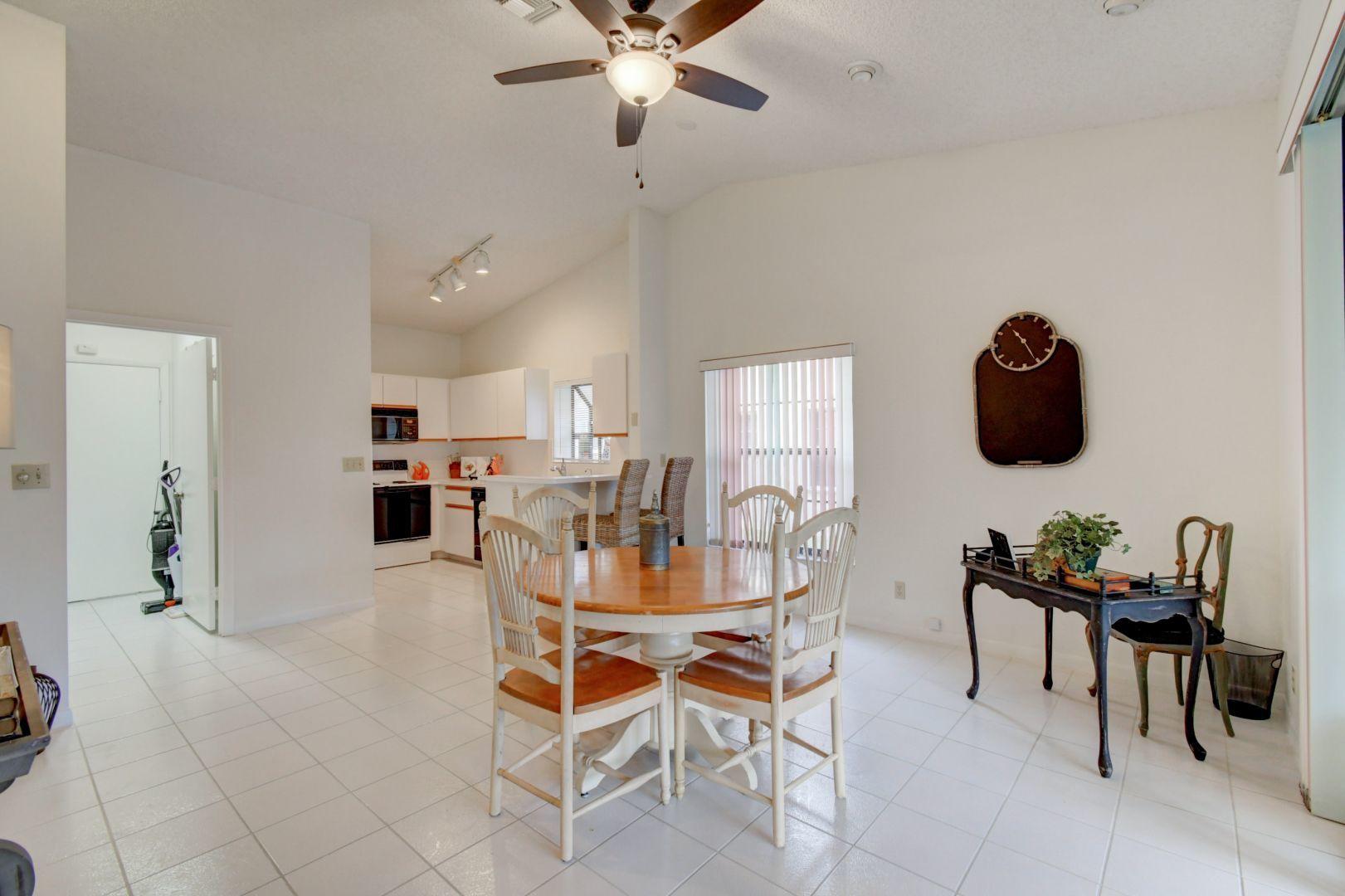 8520 Leeway Lane Boynton Beach, FL 33436 - Photo 14 of 37 13_dsc_7475_6_7_8_9