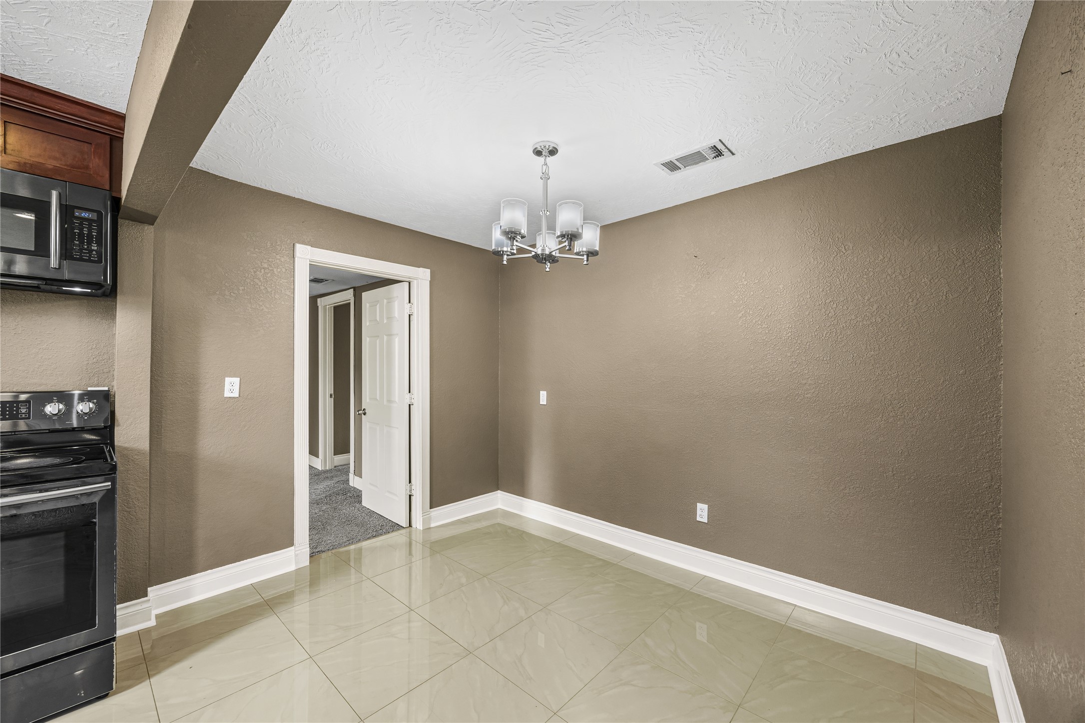 10221 Flaxman Street Houston, TX 77029 - Photo 12 of 20 a view of a kitchen with a sink