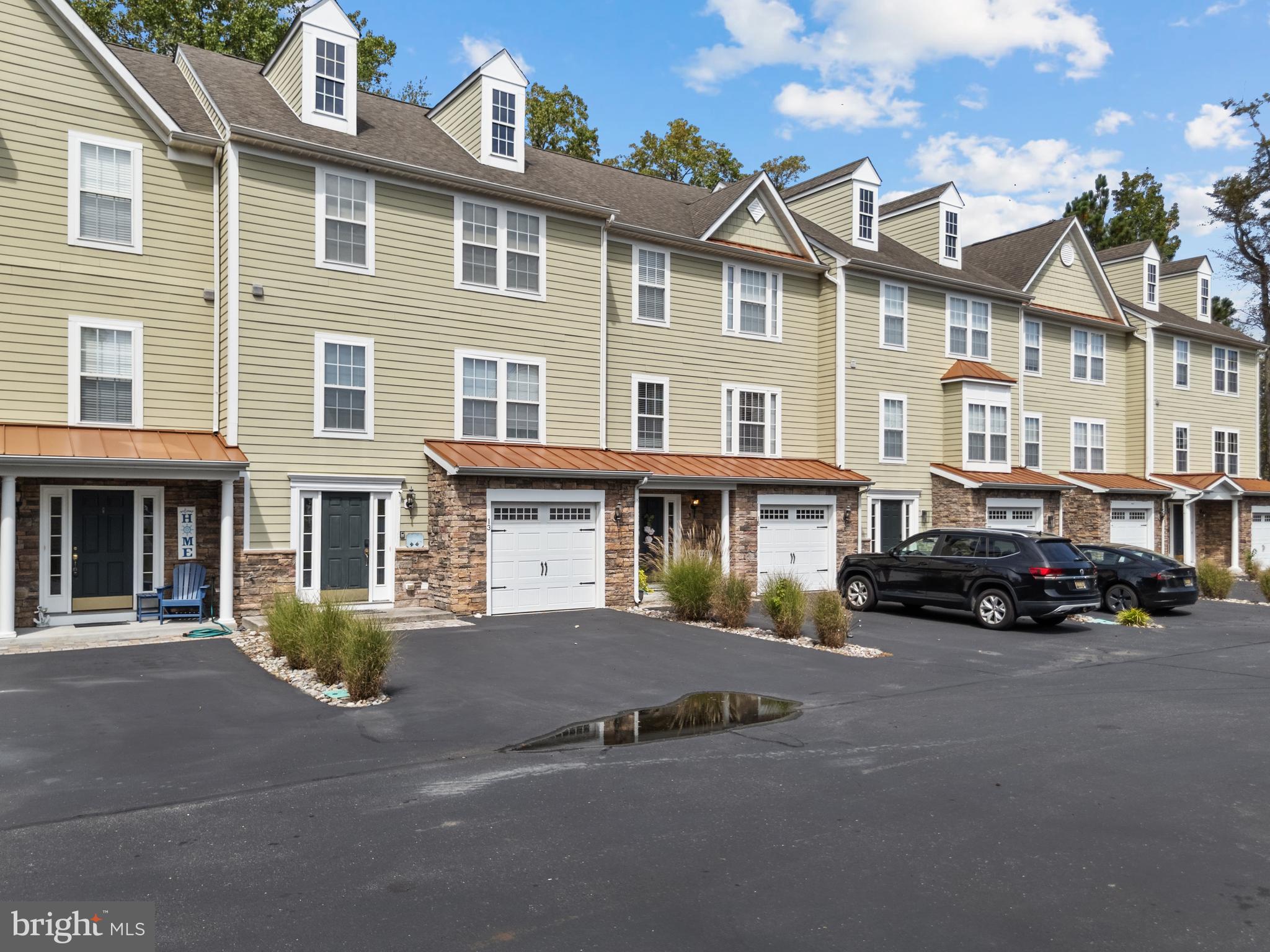 a car parked in front of a building