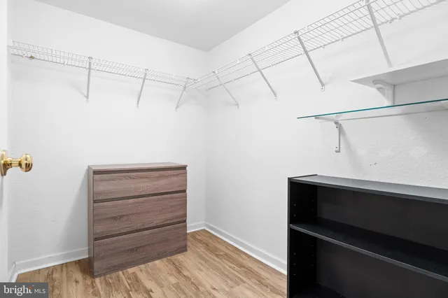 a view of walk in closet