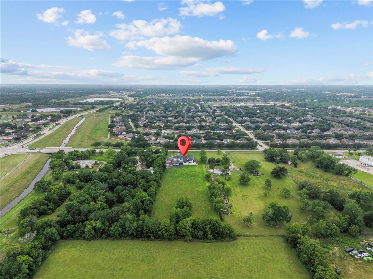 3237 Harkey Road Pearland, TX 77584 - Photo 41 of 46 Convenient location with quick access to nearby shopping, dining, and highways.