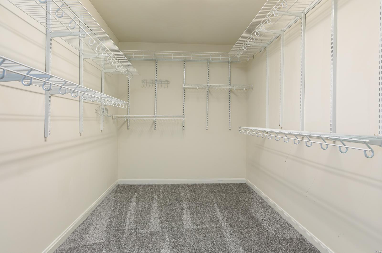 8728 Sappington Road St. Louis, MO 63126 - Photo 15 of 34 Gallery Image 15