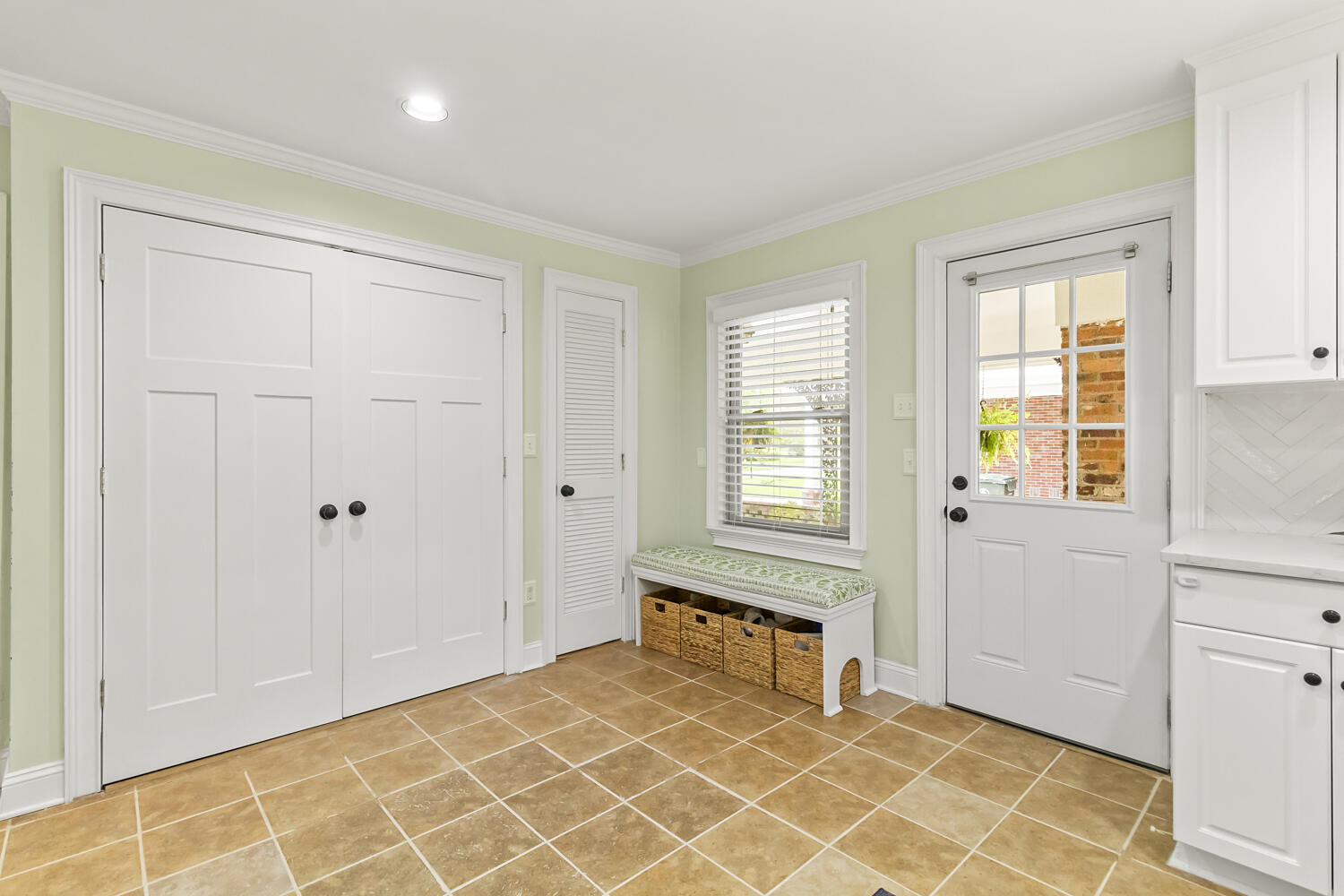 1031 Shelley Road Charleston, SC 29407 - Photo 13 of 33 1031 Shelley Rd