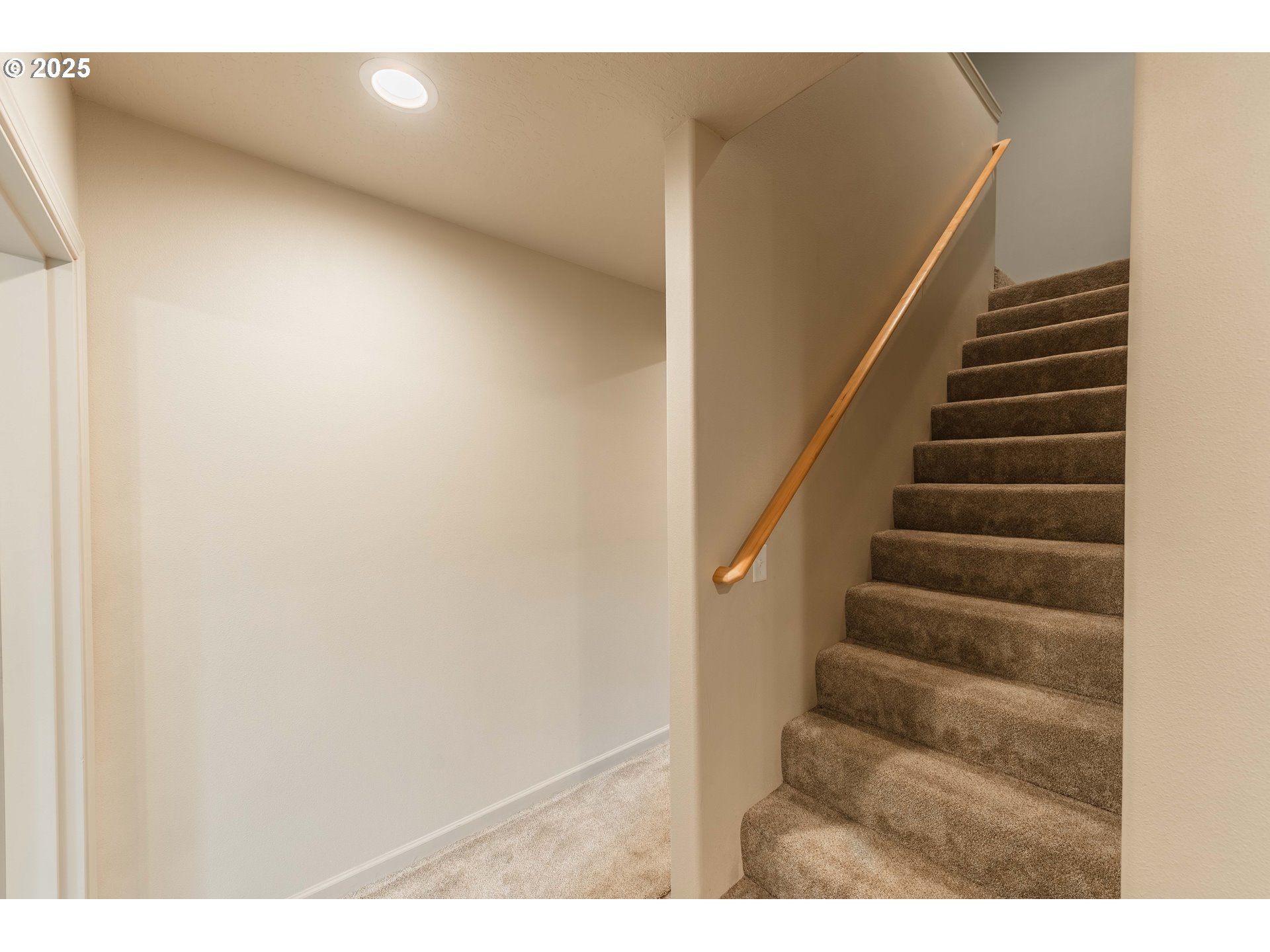 2143 Ash Street North Bend, OR 97459 - Photo 18 of 38