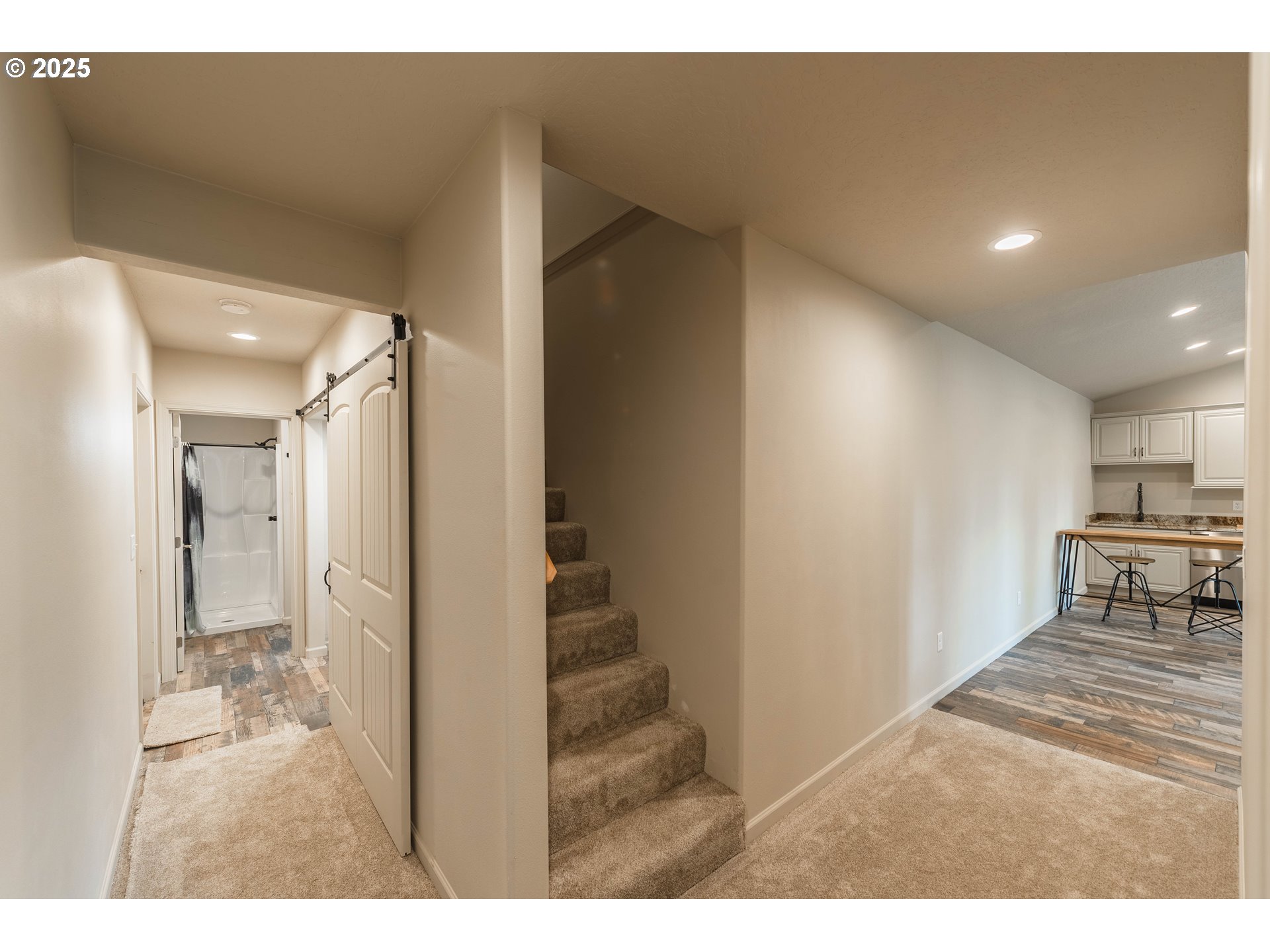 2143 Ash Street North Bend, OR 97459 - Photo 21 of 38