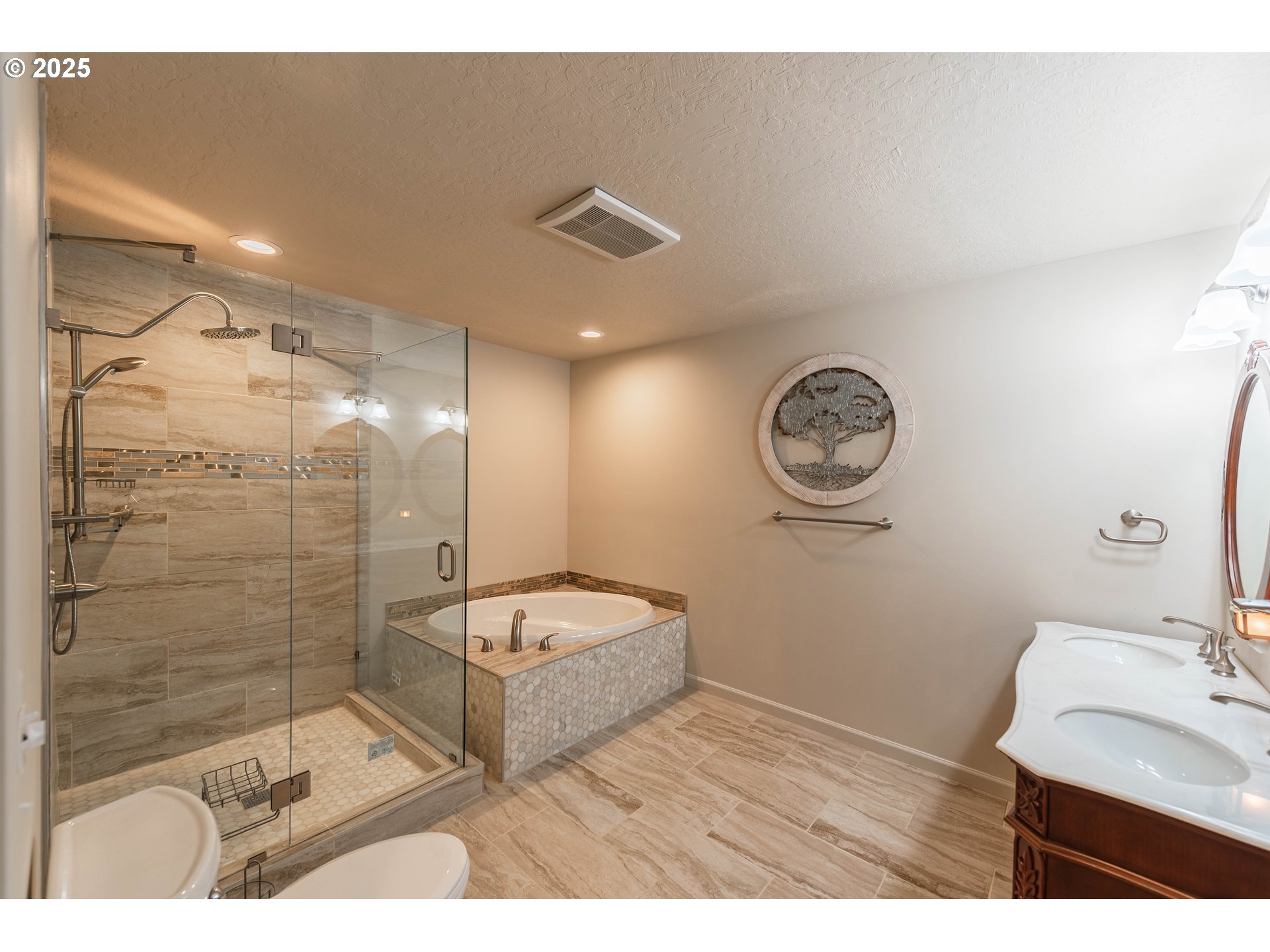 2143 Ash Street North Bend, OR 97459 - Photo 29 of 38