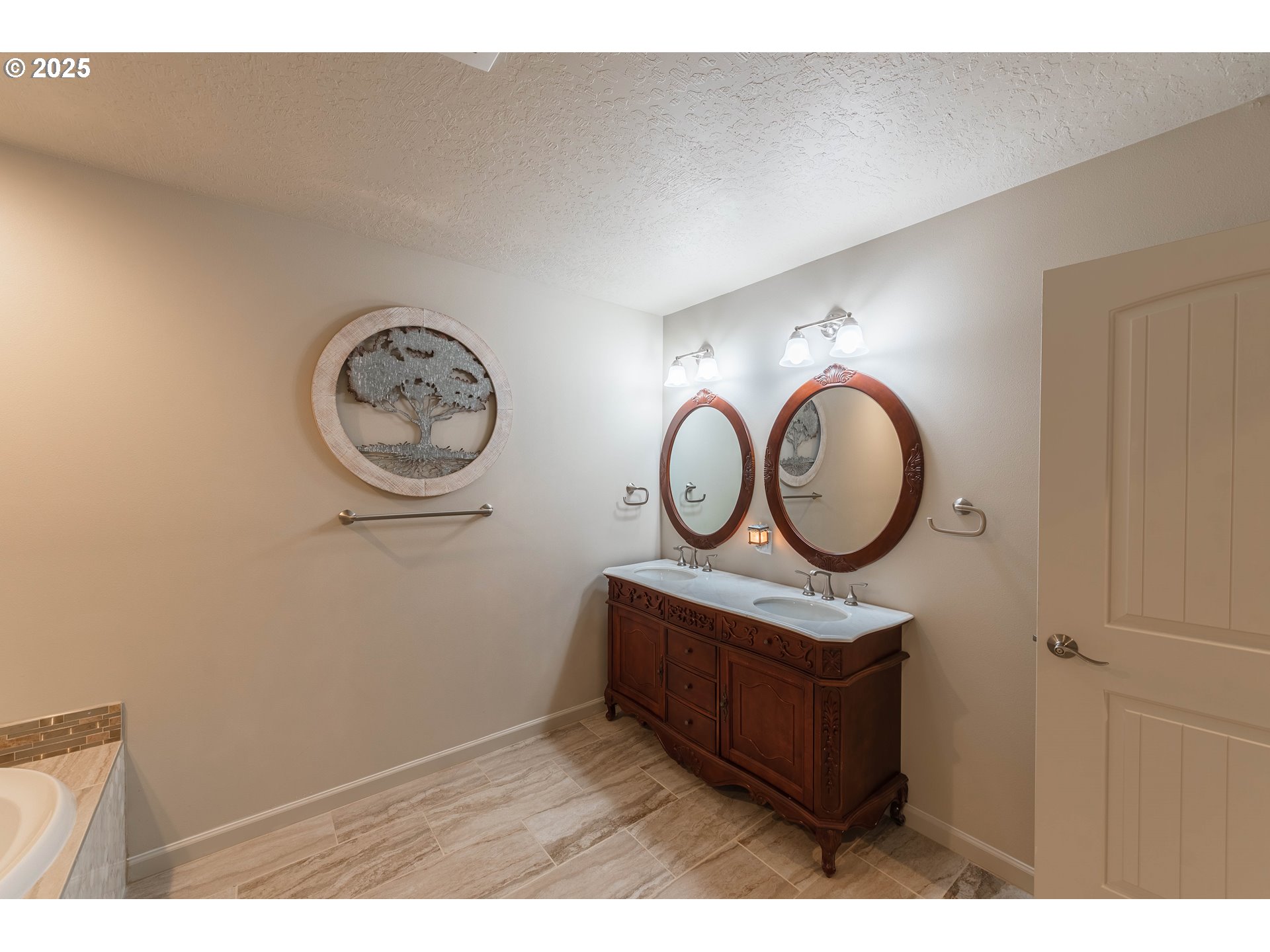 2143 Ash Street North Bend, OR 97459 - Photo 30 of 38