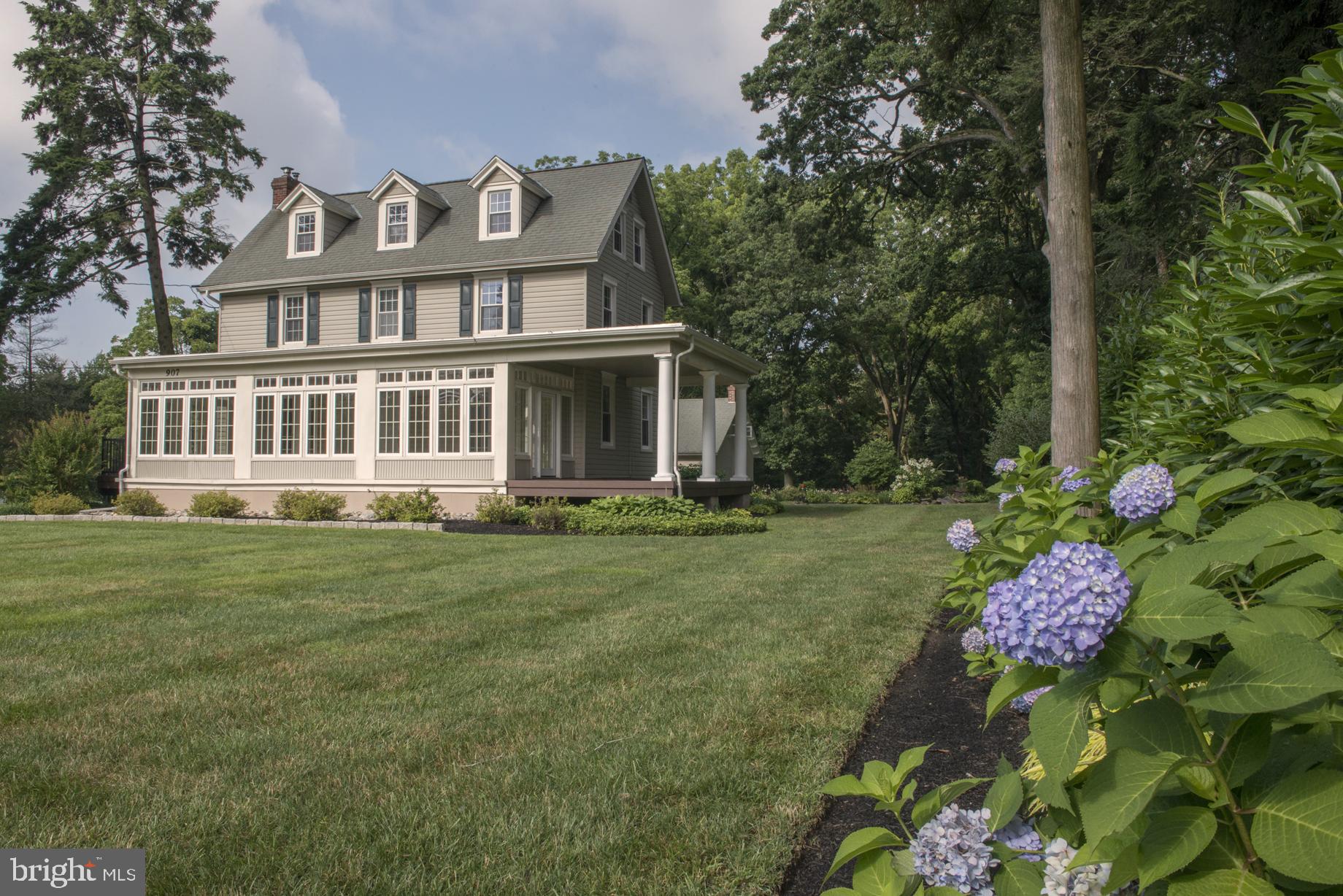 907 South Providence Road Wallingford, PA 19086 - Photo 2 of 43 Gallery Image 2