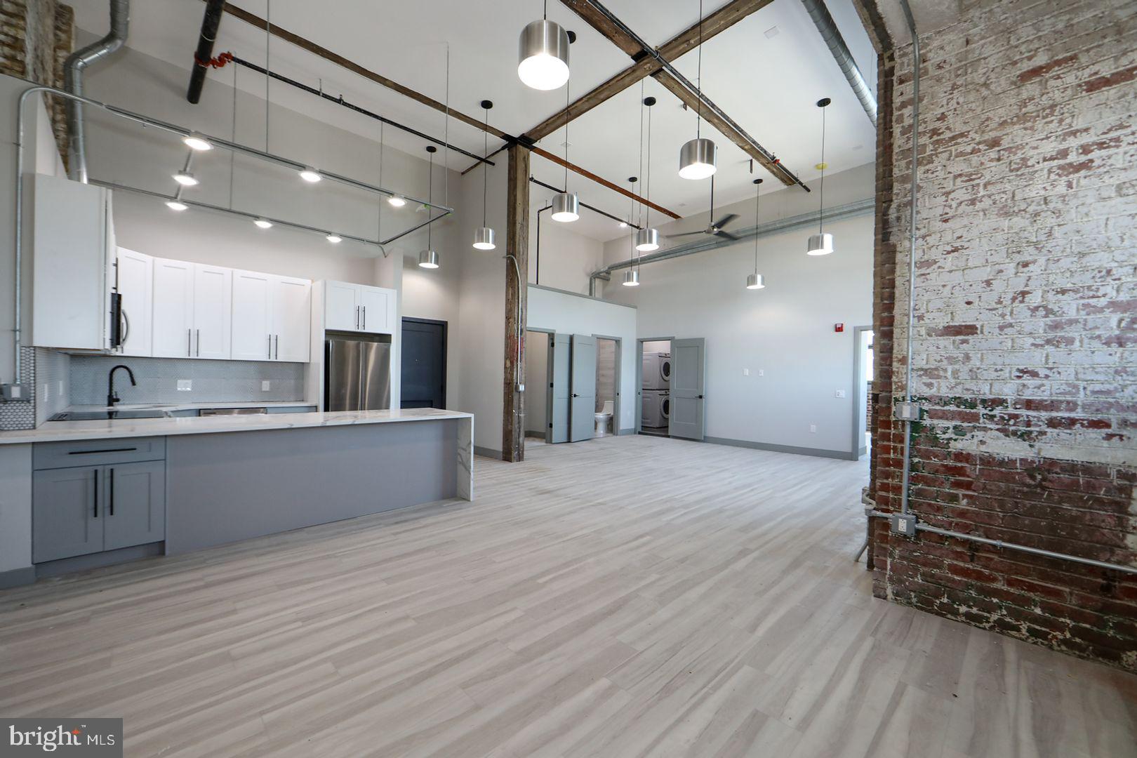 1810 East Venango St Unit 506  