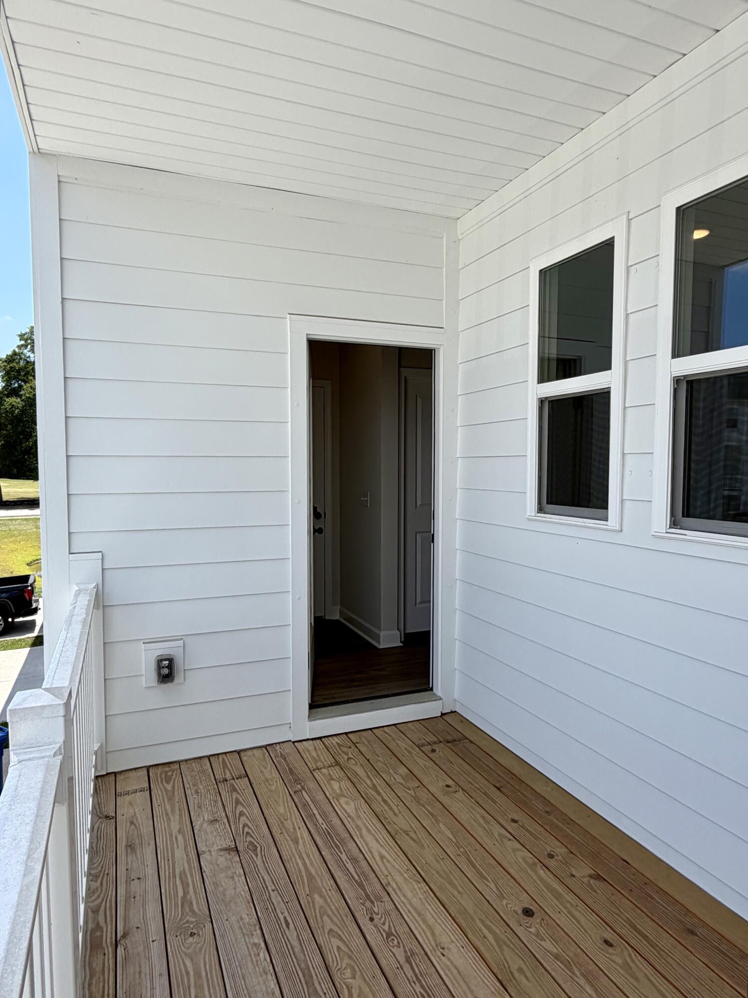 5138 Double Eagle Loop Summerville, SC 29485 - Photo 10 of 35 Covered deck off kitchen