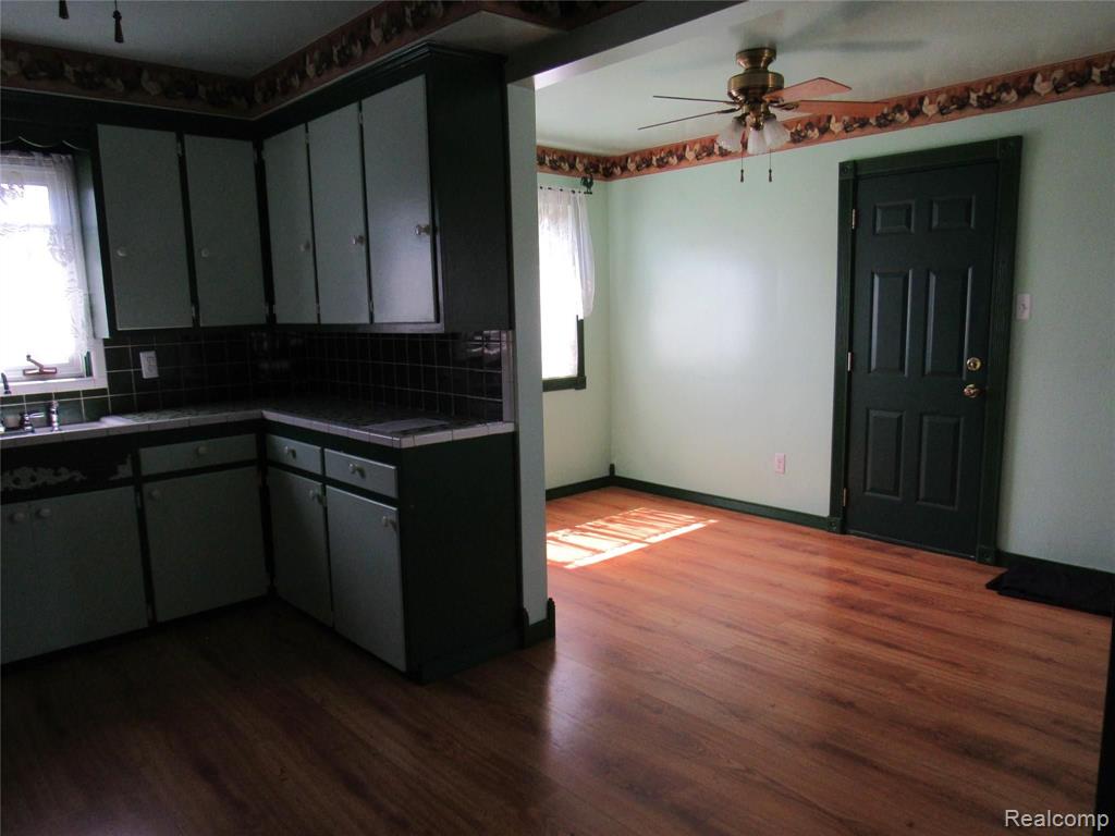 22901 Northline Road Taylor, MI 48180 - Photo 41 of 56