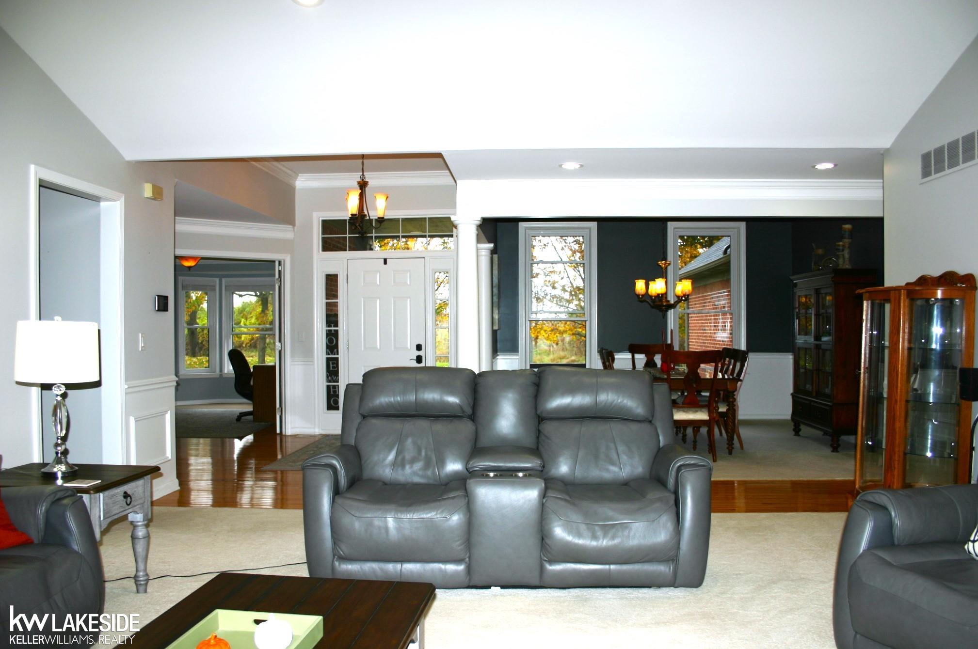 1877 Parks Road Oakland, MI 48363 - Photo 9 of 59