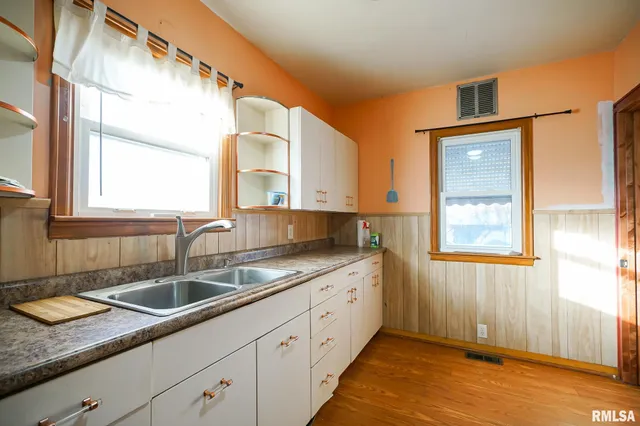 $115,000 | 509 Vine Street, Varna, IL 61375