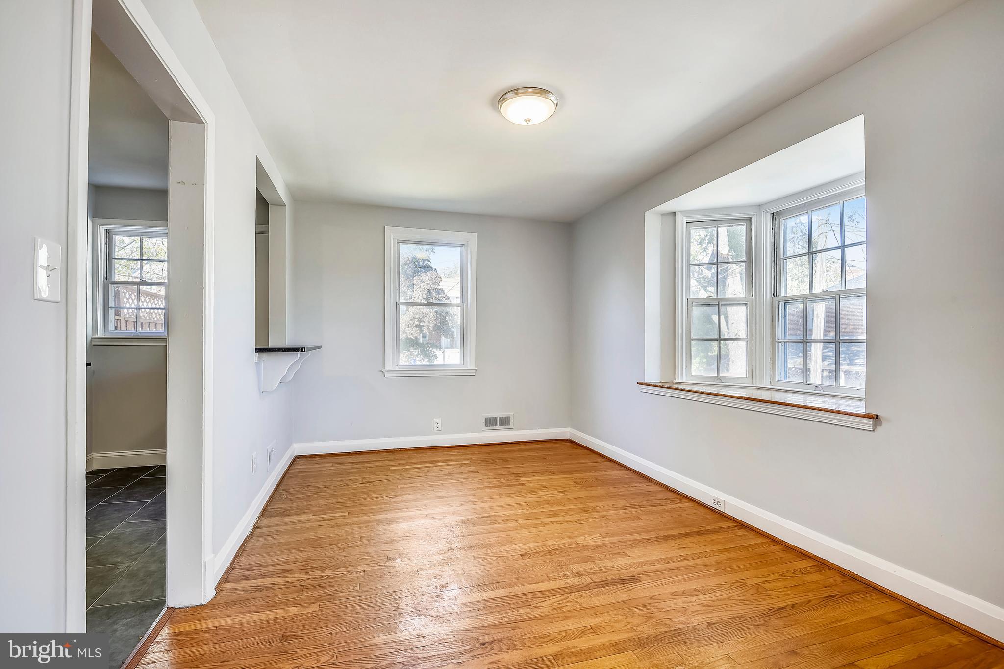 8324 Byington Road Towson, MD 21286 - Photo 10 of 24