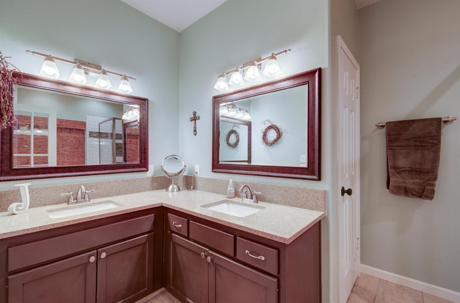 265 Decatur Avenue Clovis, CA 93611 - Photo 26 of 41