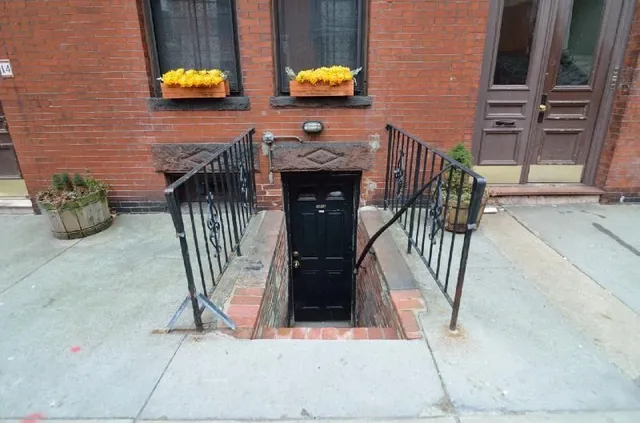 a view of entryway and hall