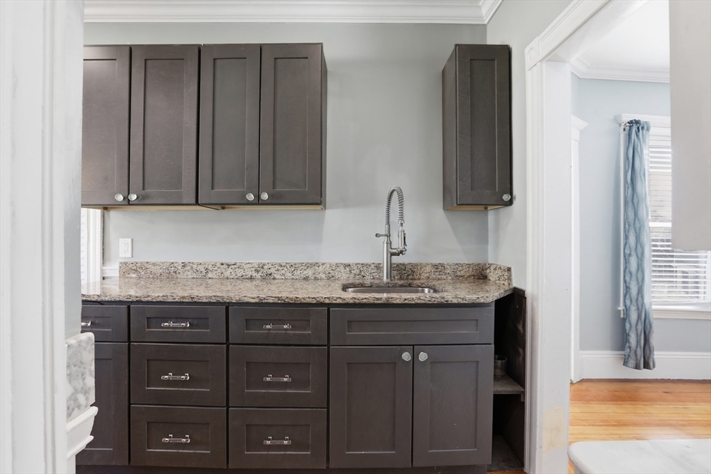 4 Valley Road, Unit 4 Swampscott, MA 01907 - Photo 11 of 33 Gallery Image 11