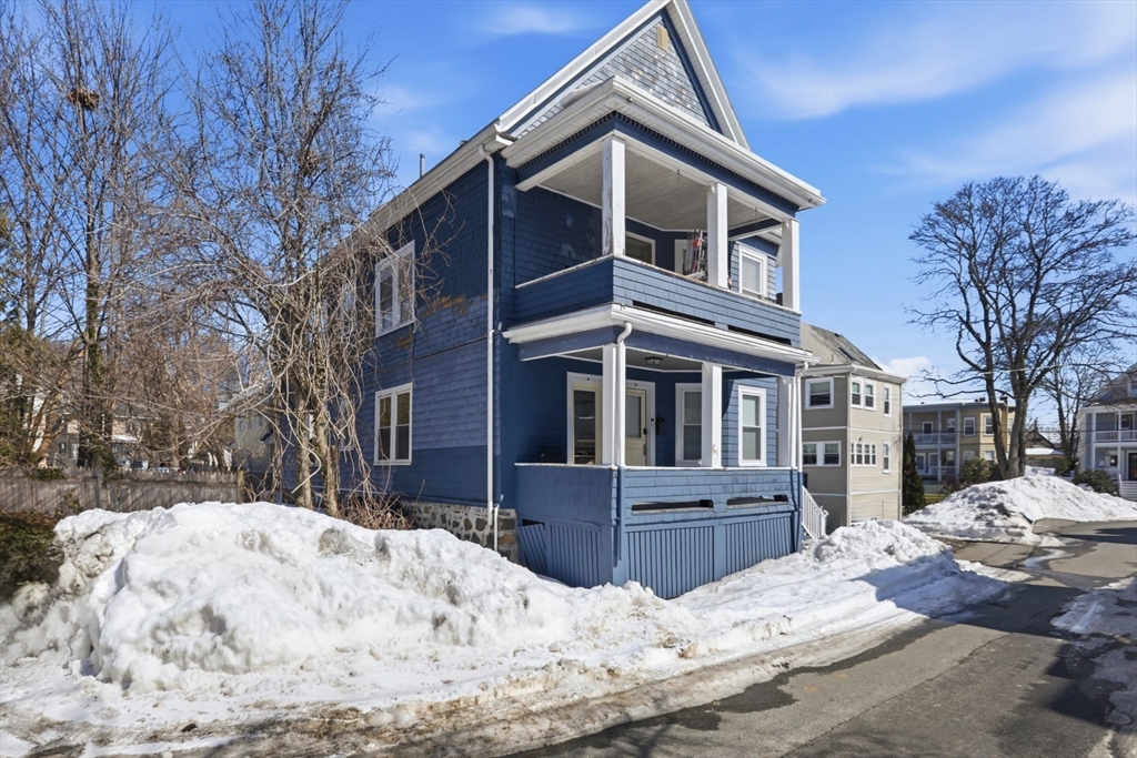4 Valley Road, Unit 4 Swampscott, MA 01907 - Photo 31 of 33 Gallery Image 31