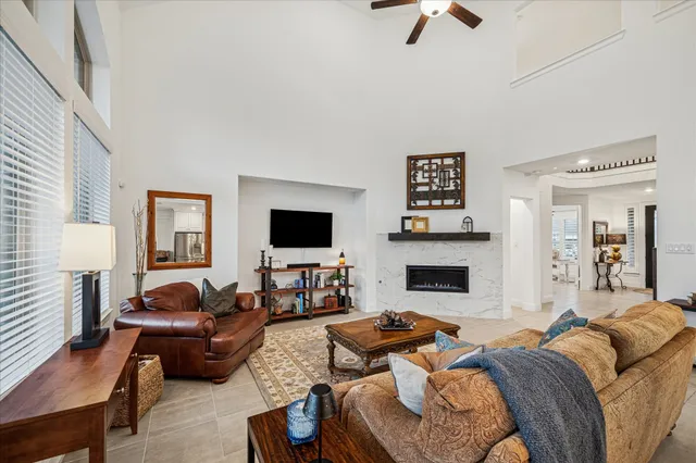 $775,000 | 1004 Ivy Meadow Lane, Pinehurst, TX 77362