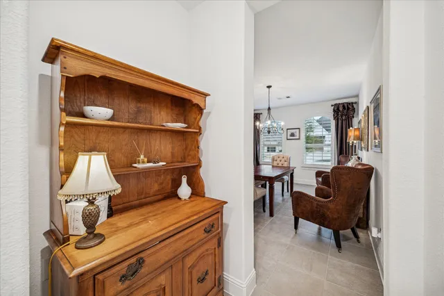 $775,000 | 1004 Ivy Meadow Lane, Pinehurst, TX 77362