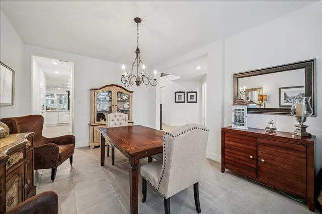 $775,000 | 1004 Ivy Meadow Lane, Pinehurst, TX 77362