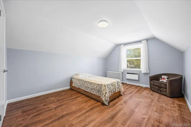 $829,000 | 113 North 1st Street, New Hyde Park, NY 11040