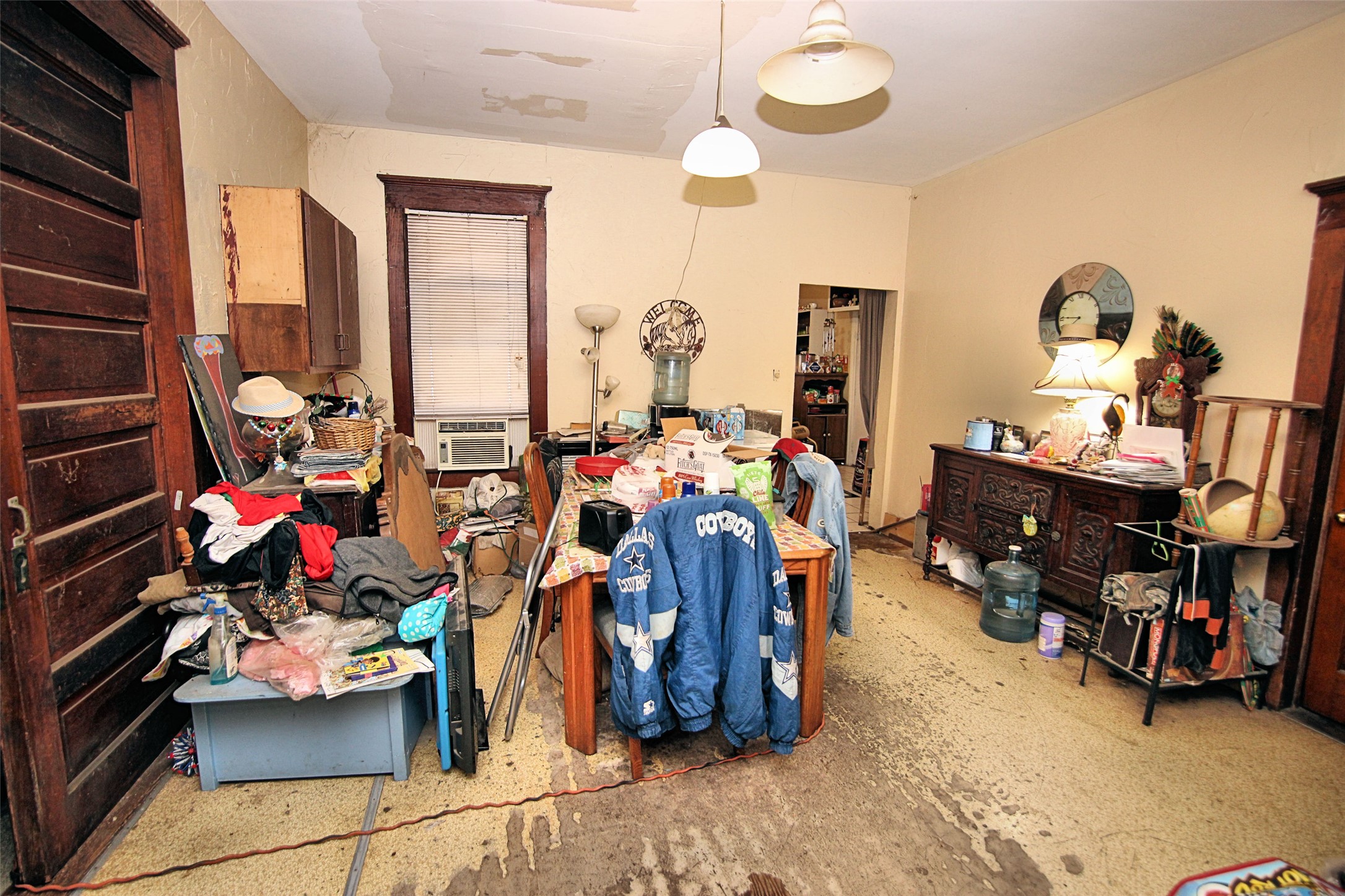 402 Trinity Street Lockhart, TX 78644 - Photo 13 of 18 Dining area looking toward Kitchen
