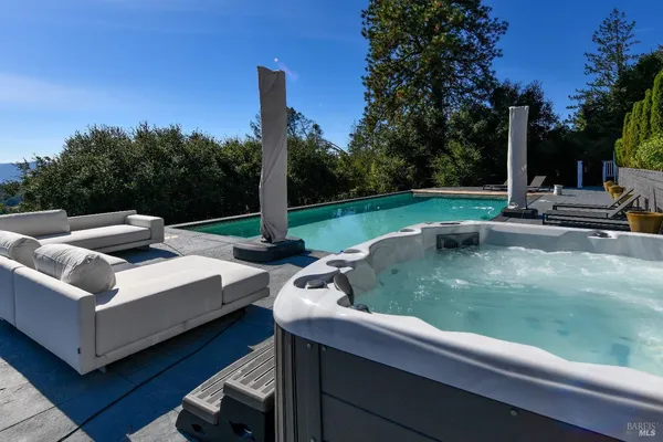 $1,450,000 | 540 Edgemont Lane, Angwin, CA 94508