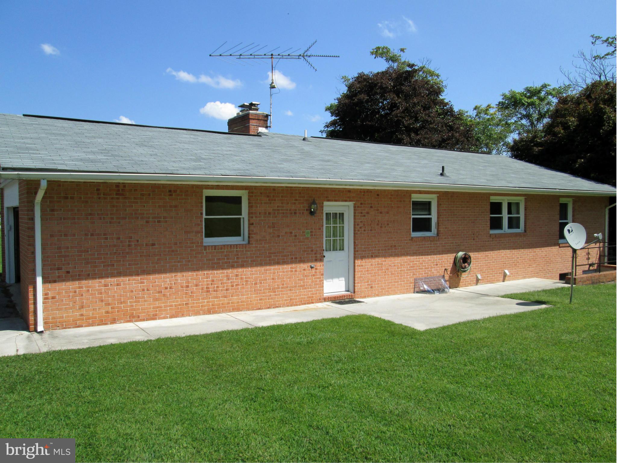 921 Streaker Road Sykesville, MD 21784 - Photo 2 of 25 Exterior (General) Garage Entry on Side
