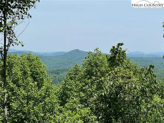 $87,900 | 12 Mahogany Court, Lansing, NC 28643