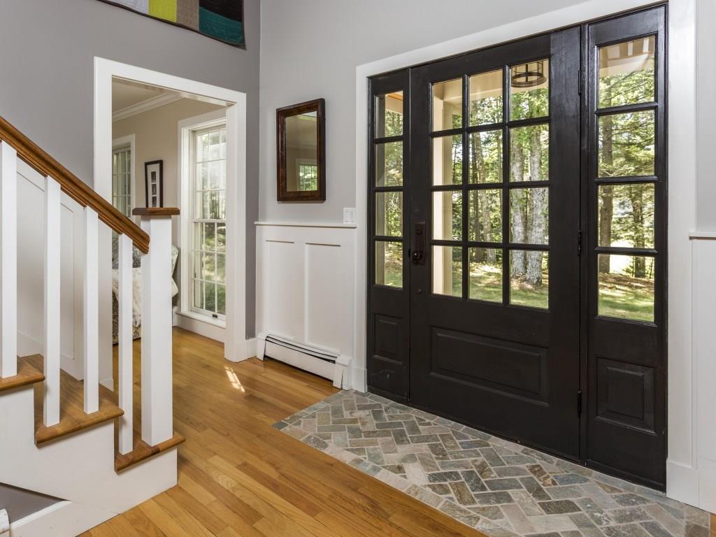 29 Shapleigh Road Harpswell, ME 04079 - Photo 18 of 33 Front Foyer