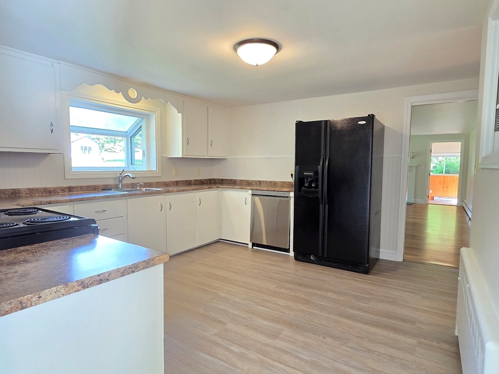 17 Long Hill Road Ashland, MA 01721 - Photo 11 of 29 Gallery Image 11