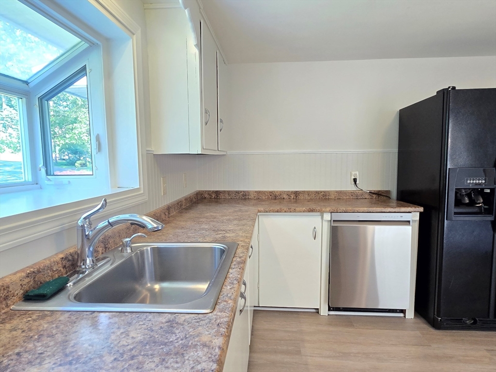 17 Long Hill Road Ashland, MA 01721 - Photo 12 of 29 Gallery Image 12