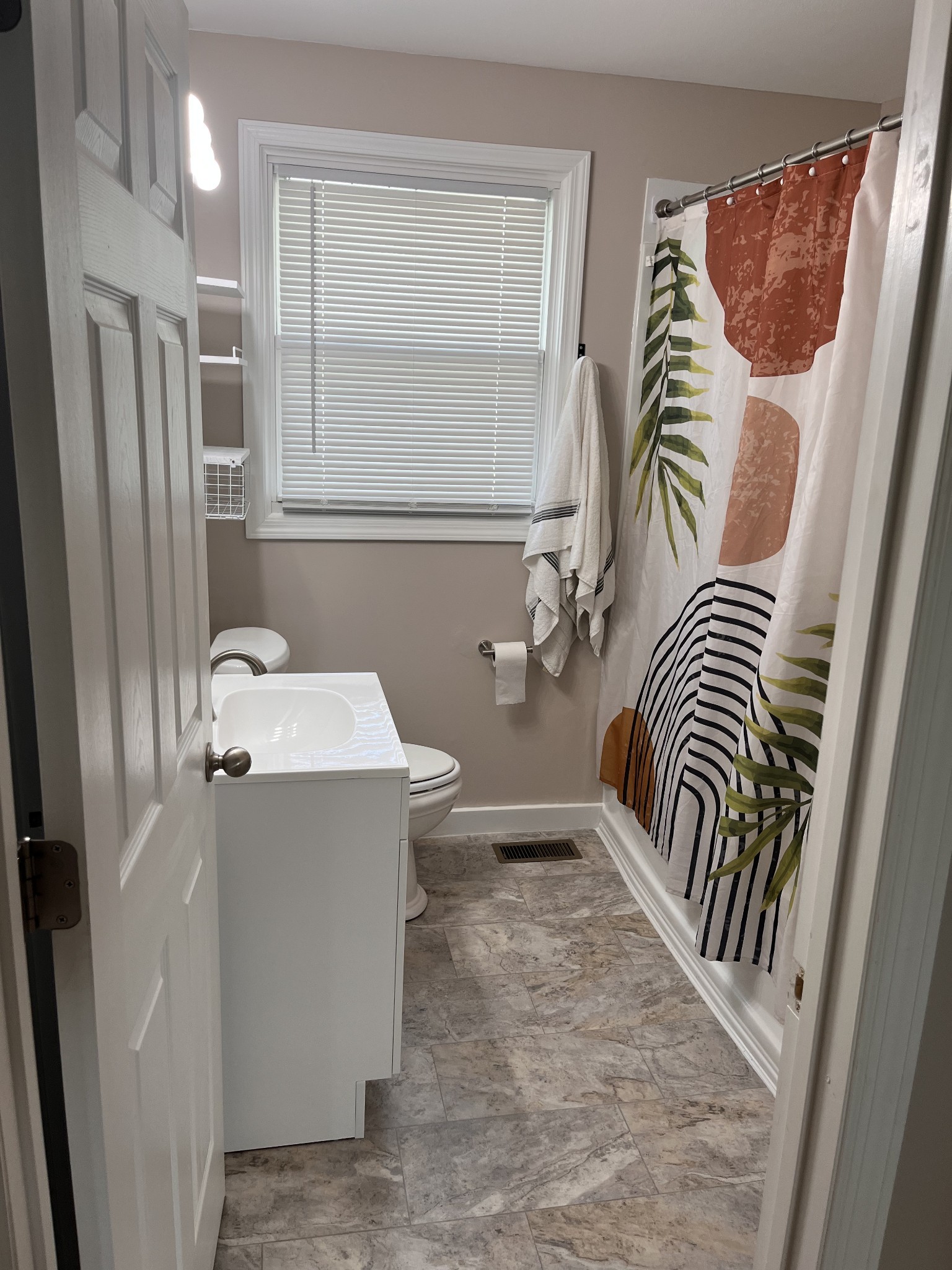 890 19th Avenue West Springfield, TN 37172 - Photo 10 of 11