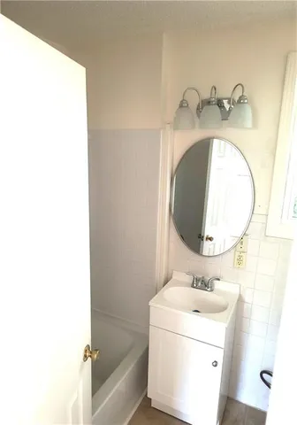 $950 | Undisclosed Address, New Orleans, LA 70118