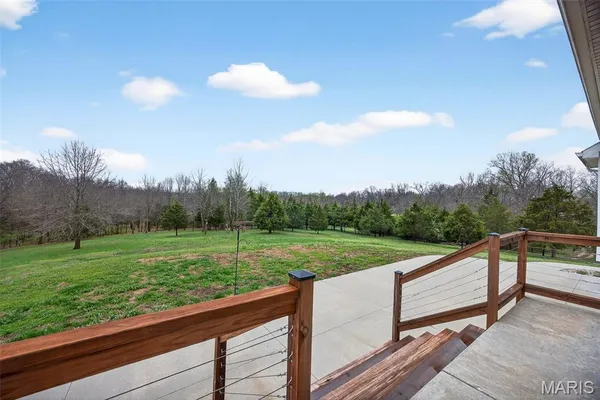 $995,000 | 280 Sycamore Lane, Moscow Mills, MO 63362