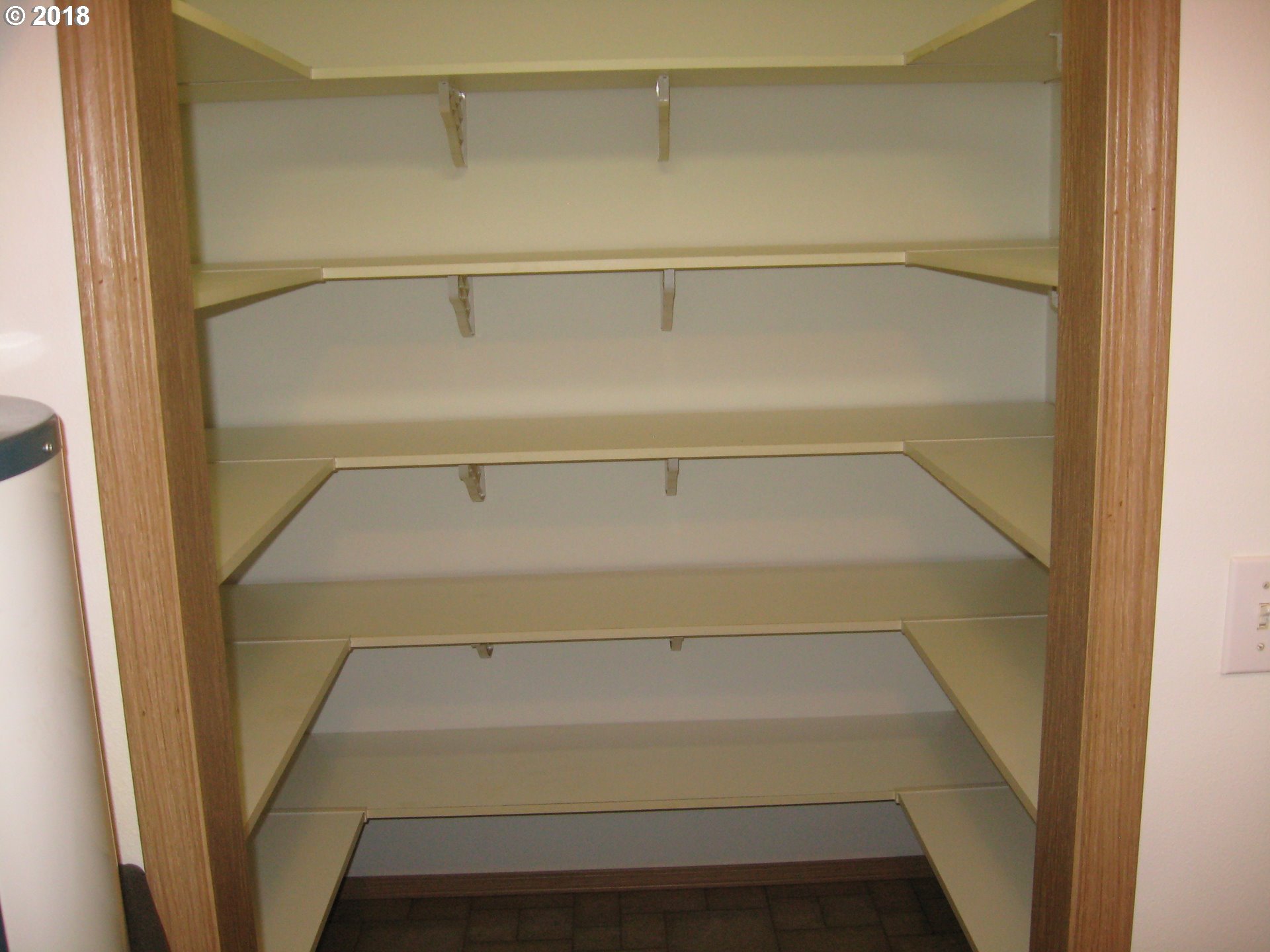 152 Peyrollaz Road Carson, WA 98610 - Photo 7 of 30 Gallery Image 7