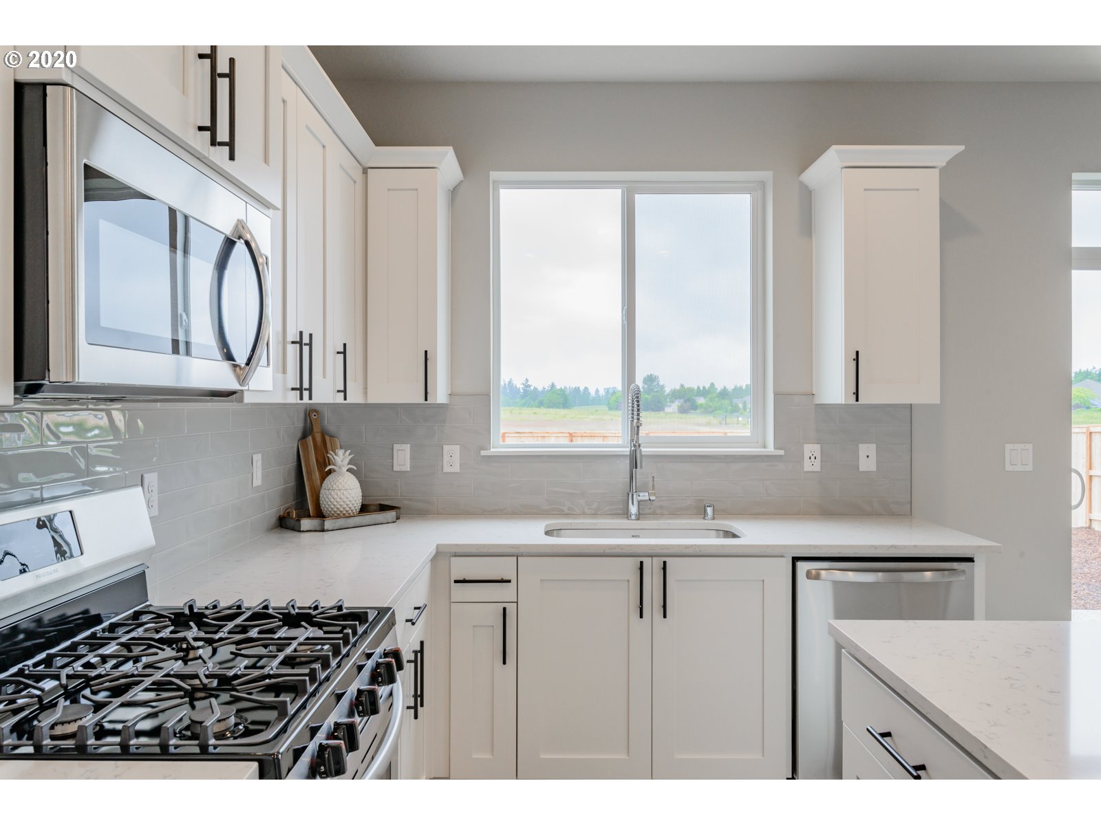 2583 Fieldcress Road, Unit 109 Eugene, OR 97403 - Photo 12 of 24 Gallery Image 12