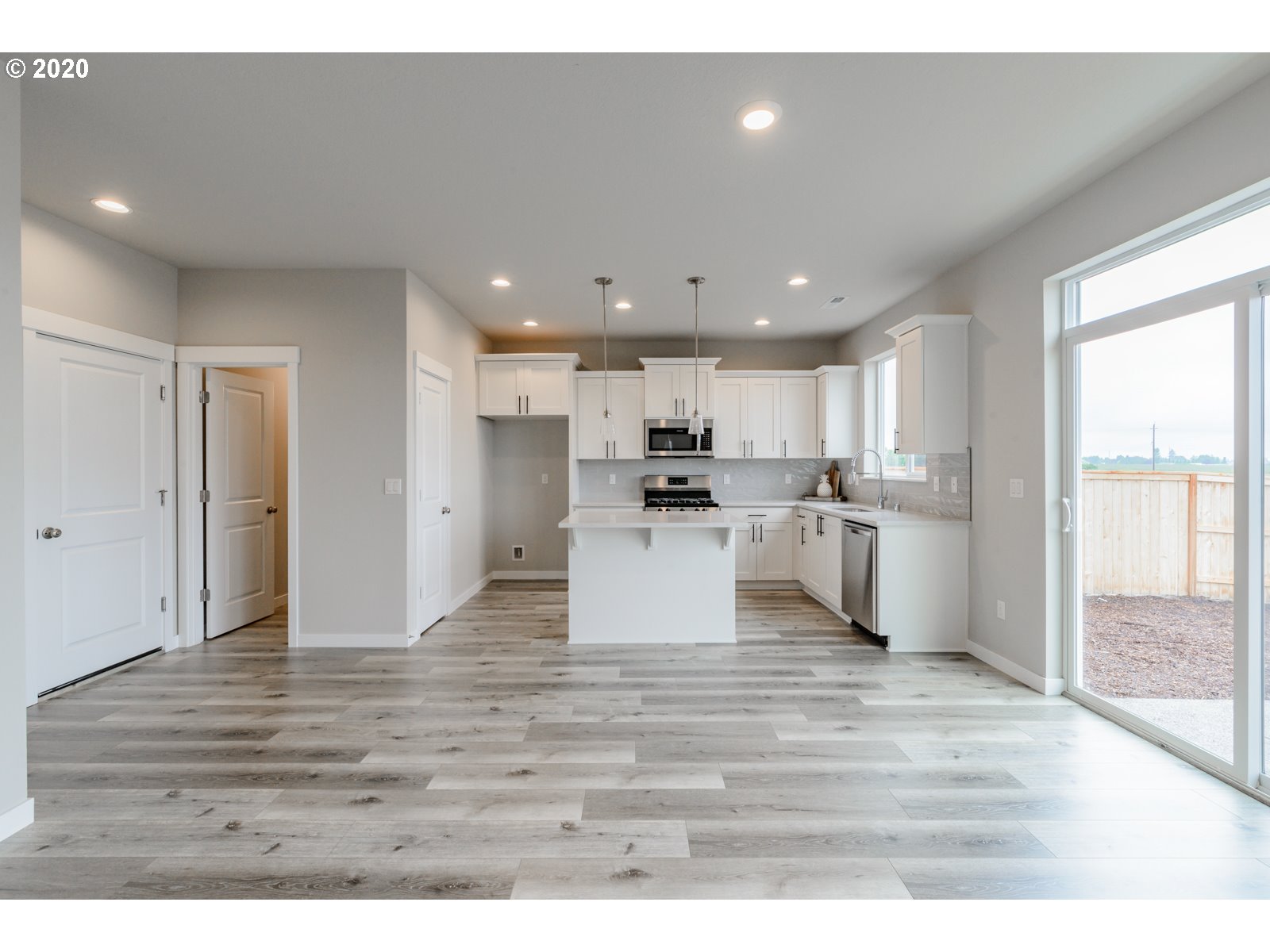 2583 Fieldcress Road, Unit 109 Eugene, OR 97403 - Photo 7 of 24 Gallery Image 7