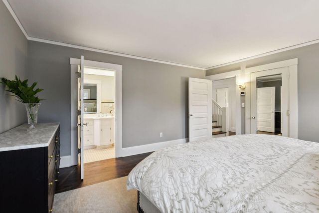 $1,265,000 | 2322 Oliver Avenue South, Minneapolis, MN 55405