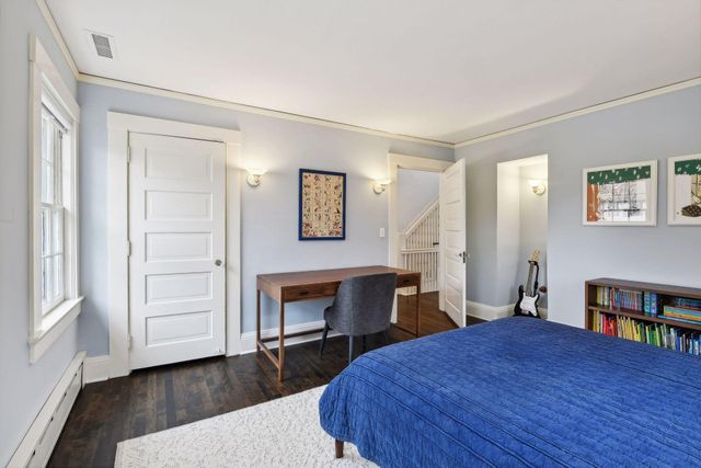 $1,265,000 | 2322 Oliver Avenue South, Minneapolis, MN 55405