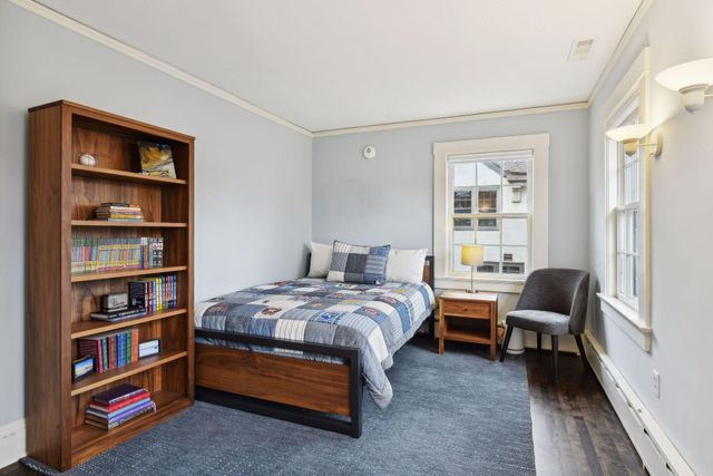 $1,265,000 | 2322 Oliver Avenue South, Minneapolis, MN 55405